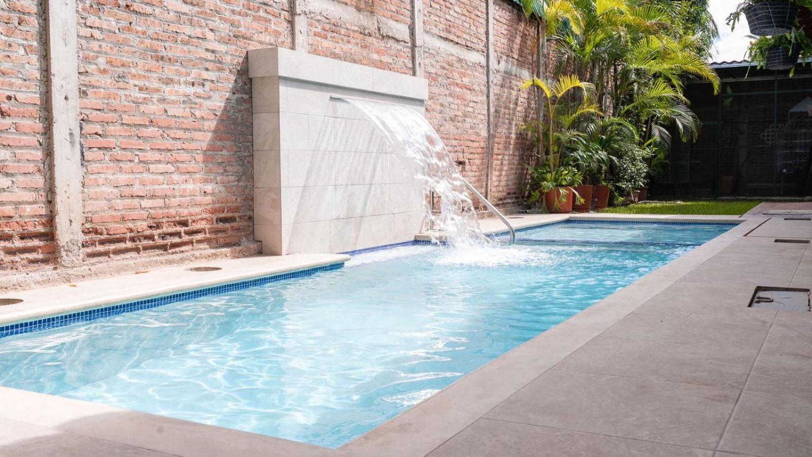 Hotel Boutique Nueva Valladolid 科马亚瓜 外观 照片