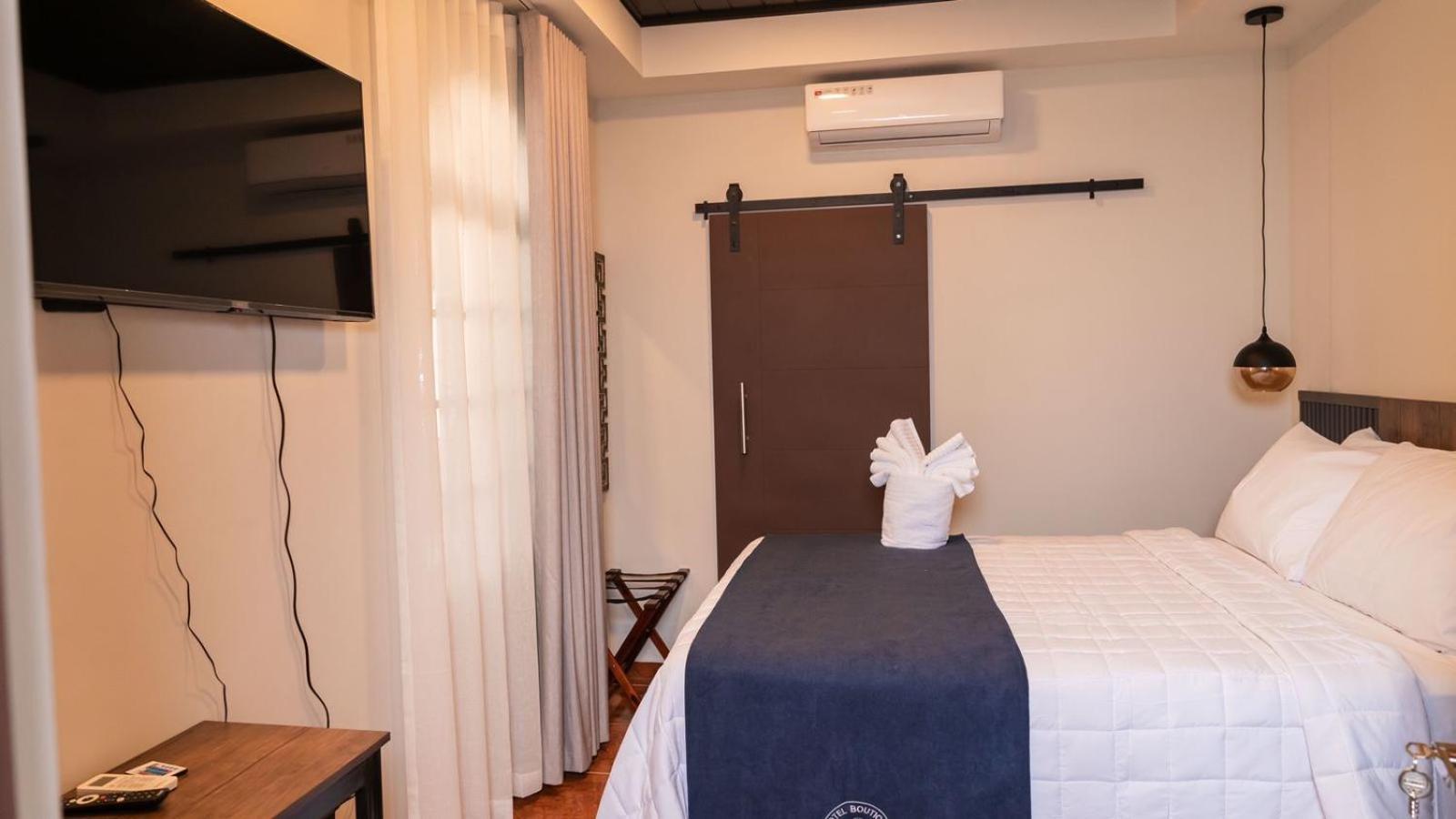 Hotel Boutique Nueva Valladolid 科马亚瓜 外观 照片